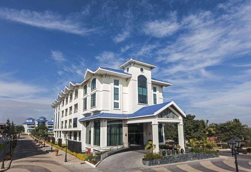 هتل Clarks Exotica Convention, Resort & Spa