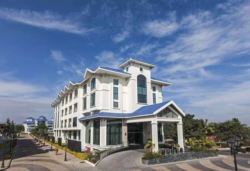 Hotel Clarks Exotica Convention, Resort & Spa