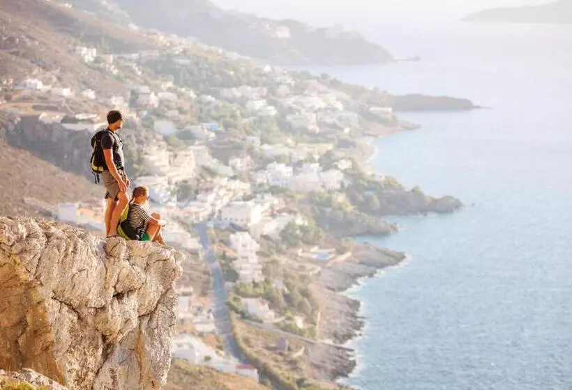 Отель Climbers Village