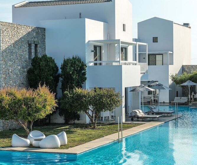 Diamond Deluxe Hotel Adults Only