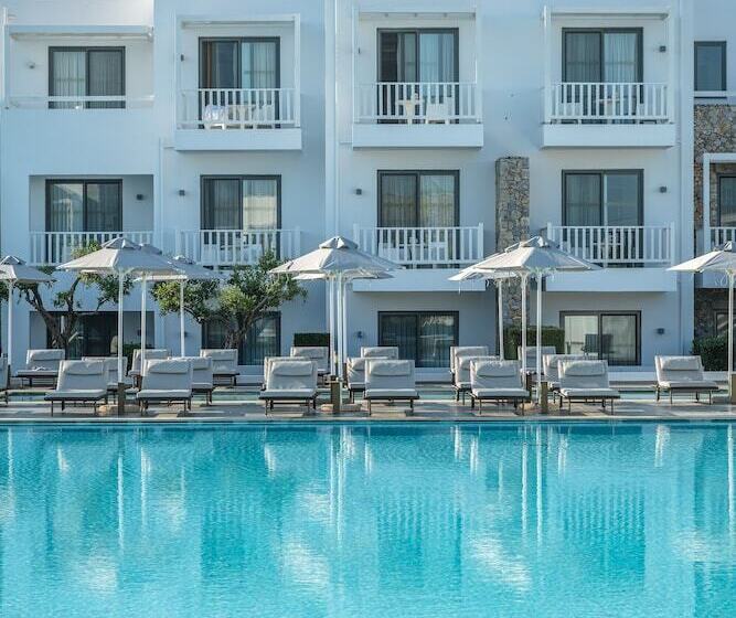 Diamond Deluxe Hotel Adults Only