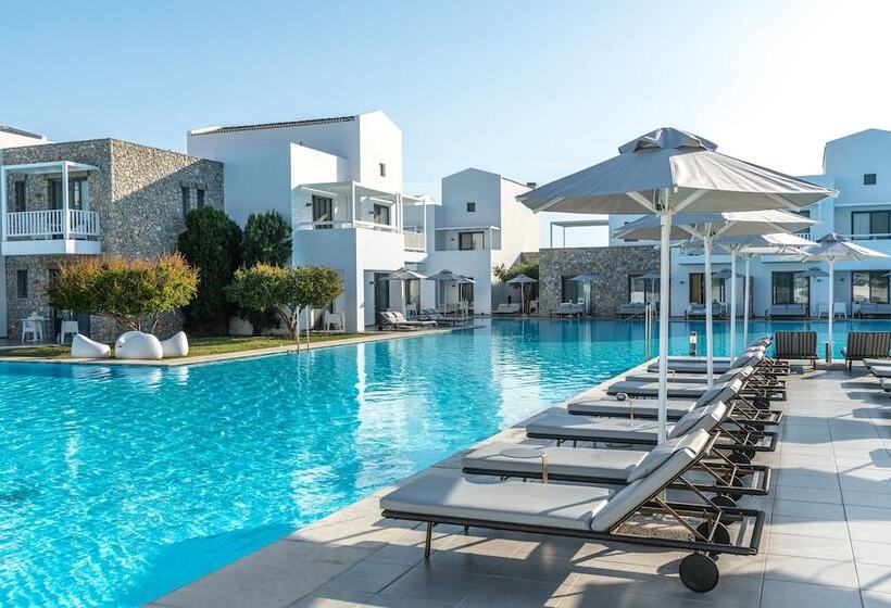 Diamond Deluxe Hotel Adults Only