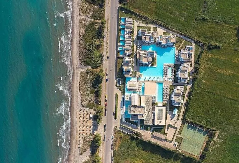 Diamond Deluxe Hotel Adults Only