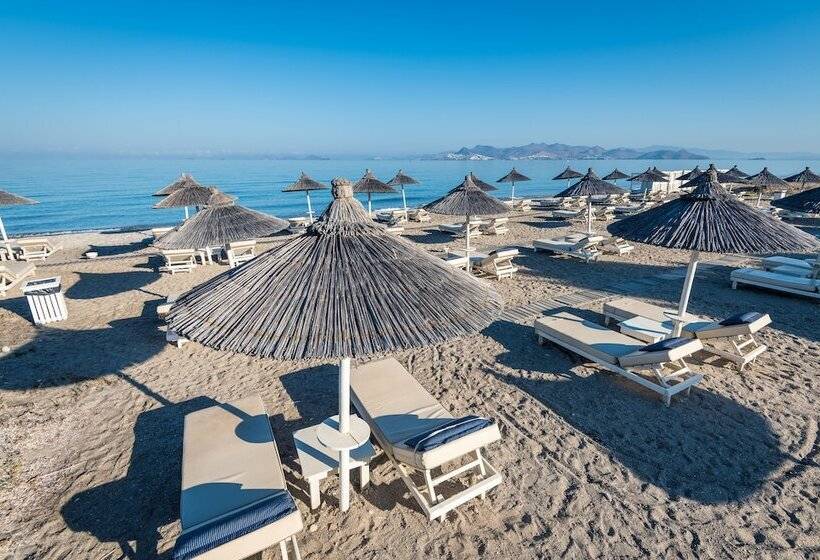 Diamond Deluxe Hotel Adults Only