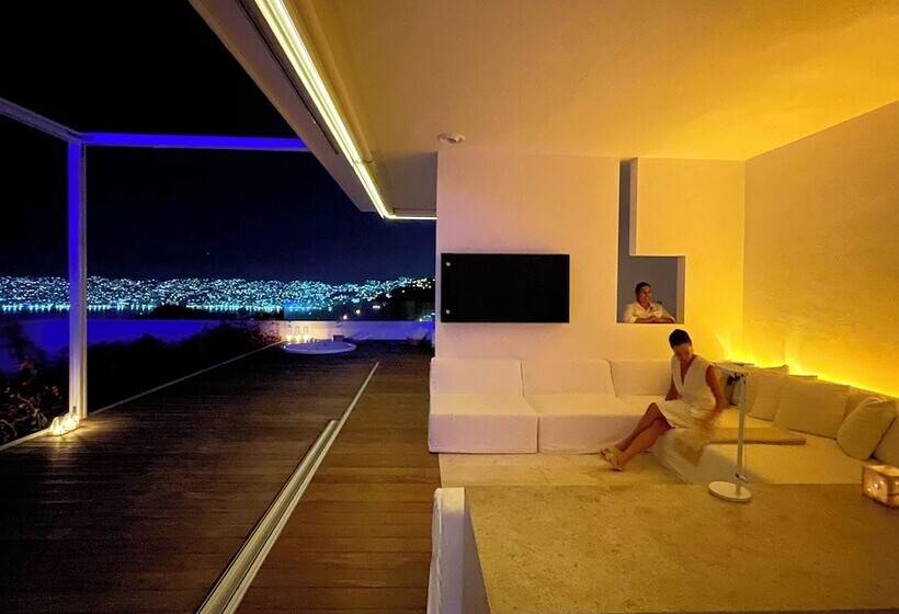 Отель Encanto Acapulco