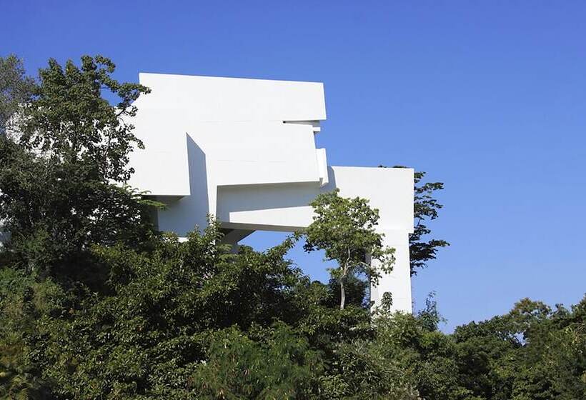 Отель Encanto Acapulco