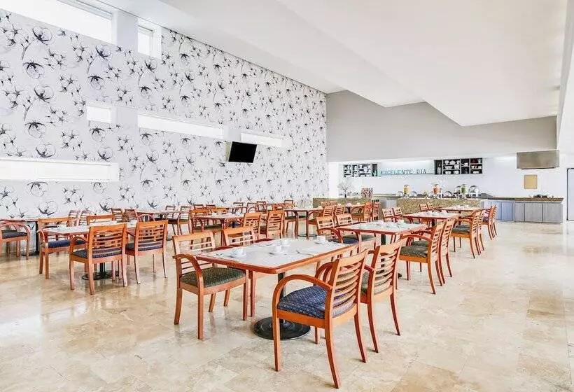 فندق Fiesta Inn Torreon Galerias