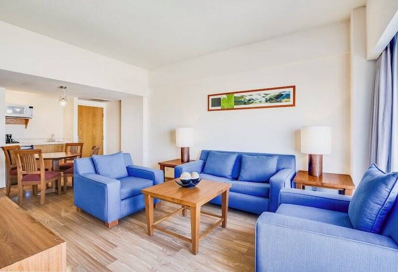 هتل Fiesta Inn Torreon Galerias