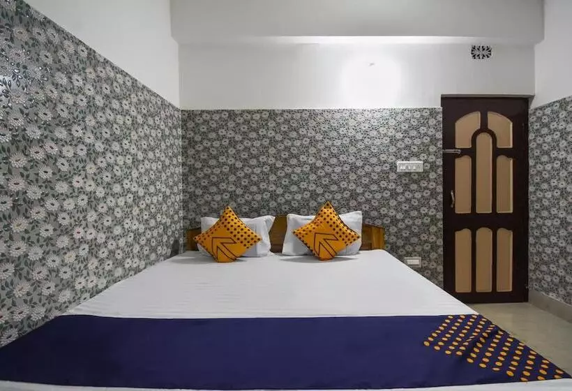 هتل Golden Residency, Gandhi Nagar Bangalore