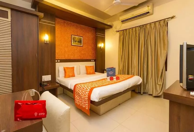 هتل Golden Residency, Gandhi Nagar Bangalore