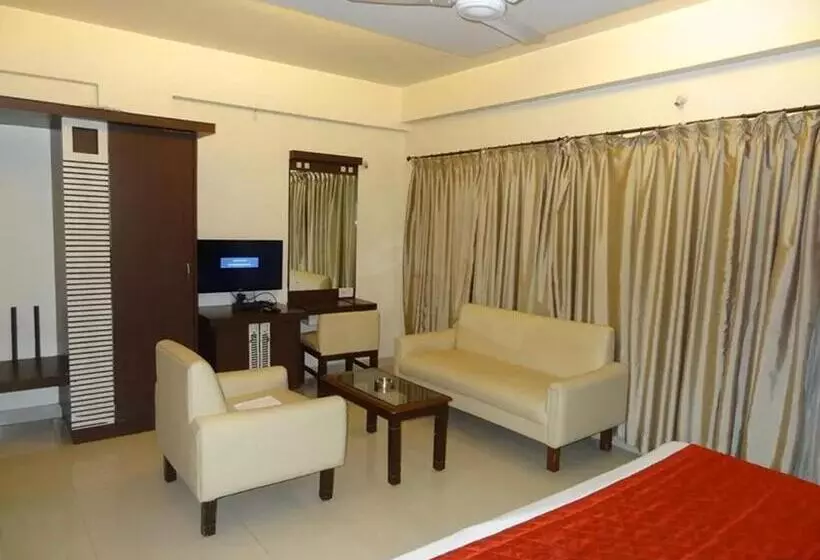 هتل Golden Residency, Gandhi Nagar Bangalore