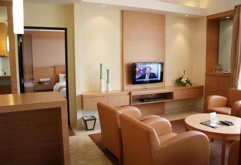 בית מלון כפרי Grand Pasundan Convention