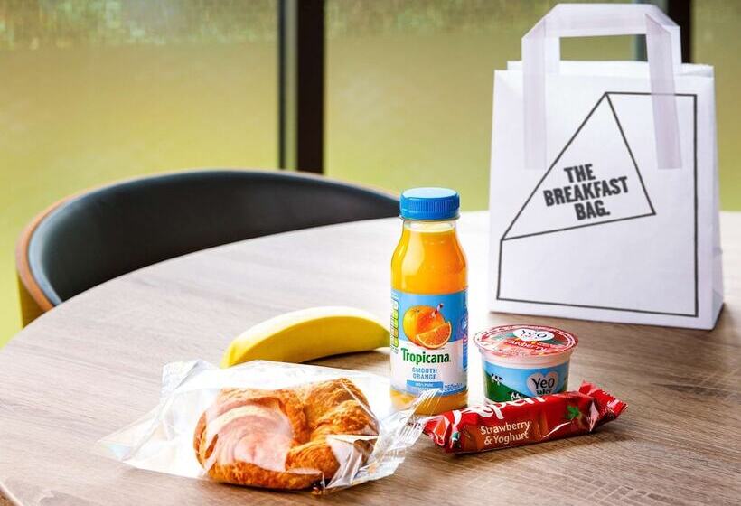 酒店 Travelodge Heathrow Terminal 5