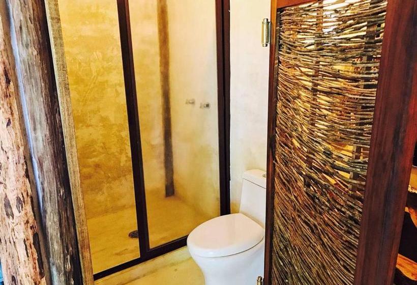 فندق I Scream House