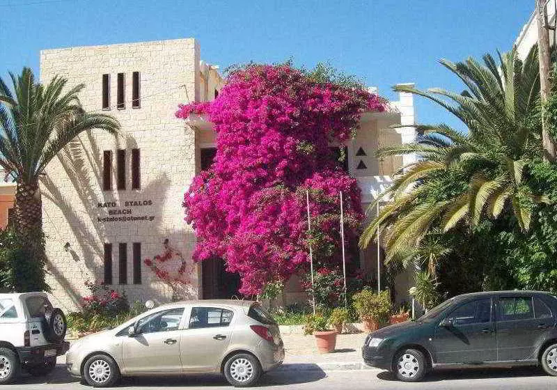 ホテル Kato Stalos Beach