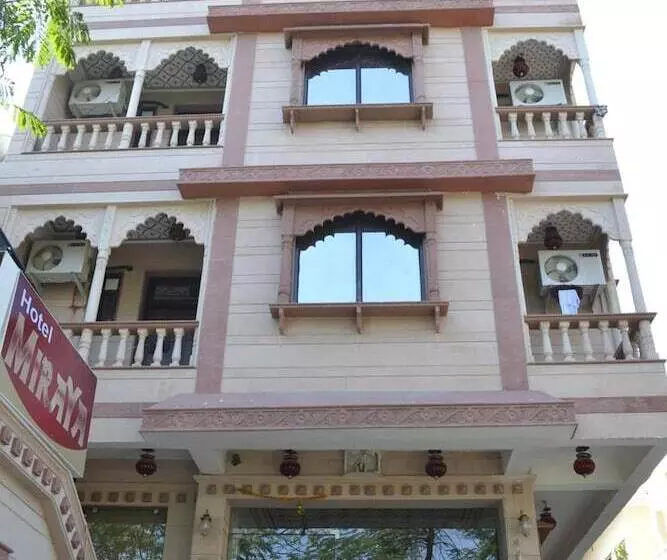 فندق Maya International