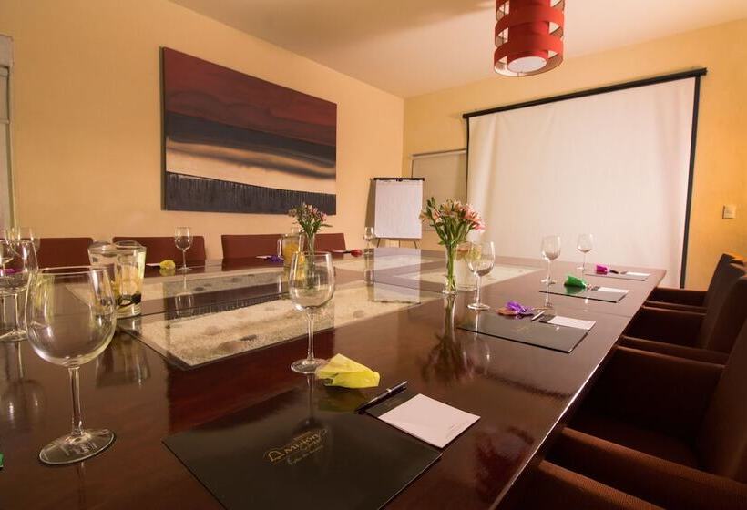 Szálloda Mision Grand Valle De Bravo