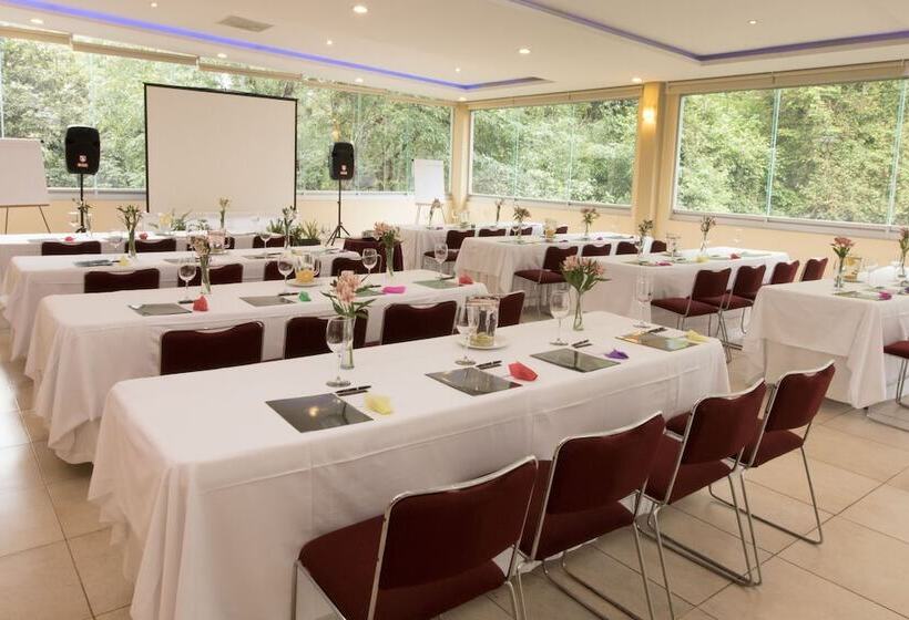 Szálloda Mision Grand Valle De Bravo