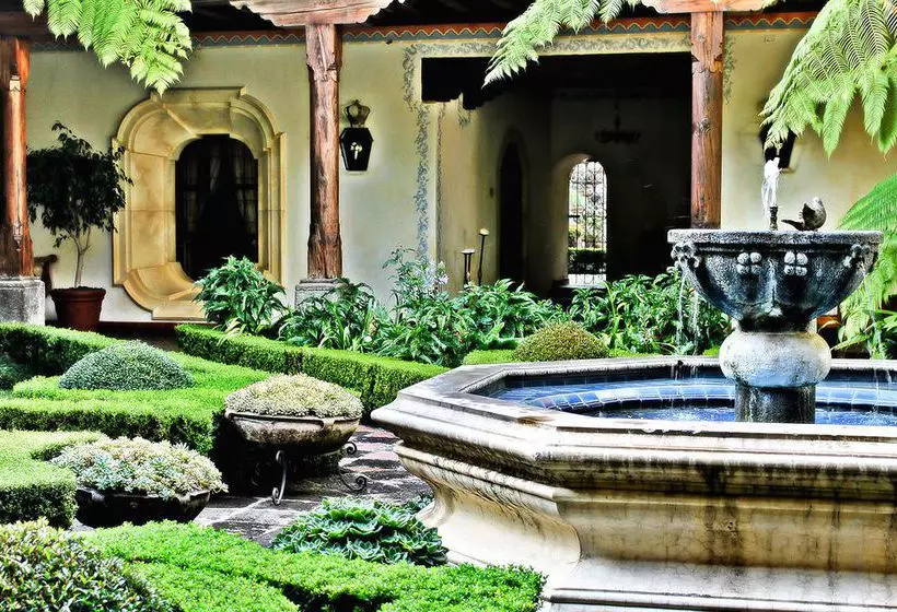 هتل Palacio De Dona Leonor