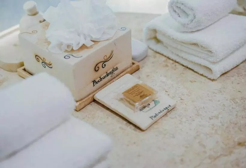 هتل Piedra De Agua Merida