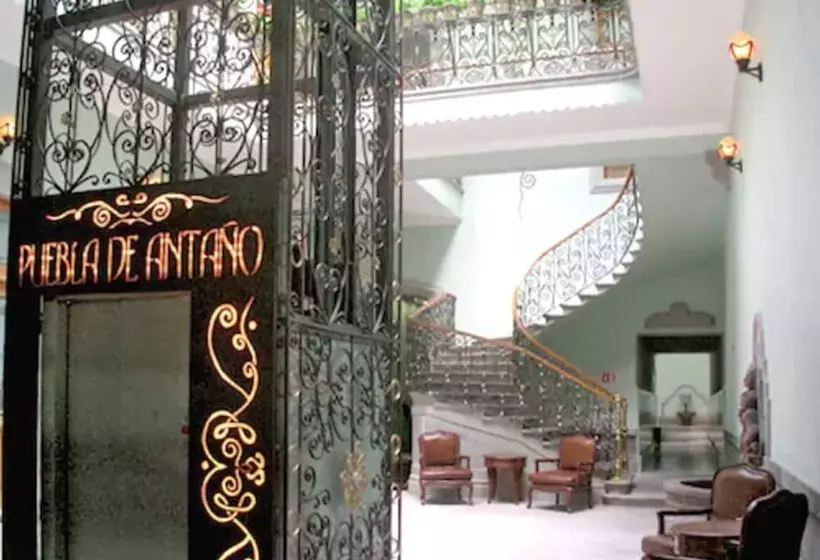 فندق Puebla De Antano