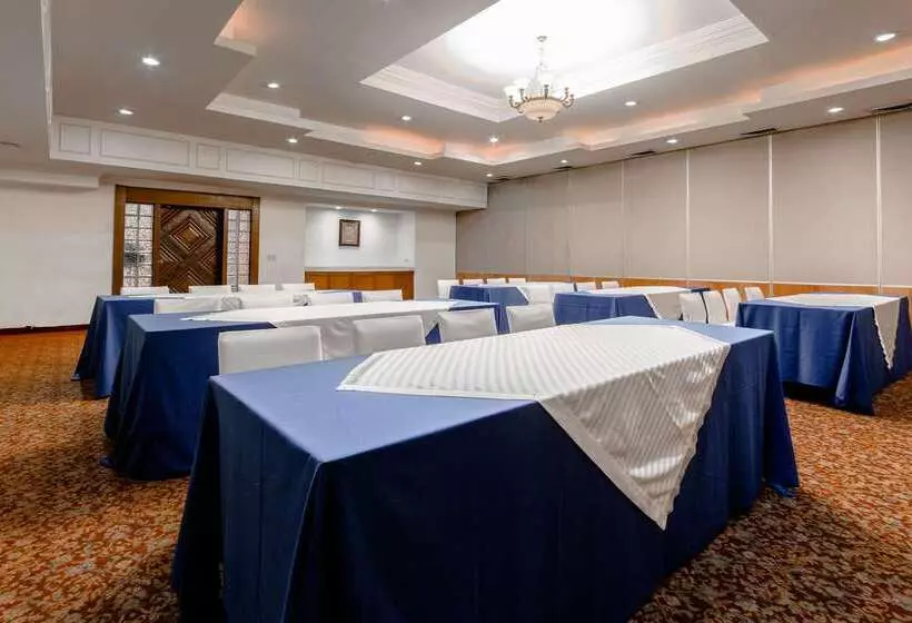 Hotel Quality Inn Ciudad Obregon