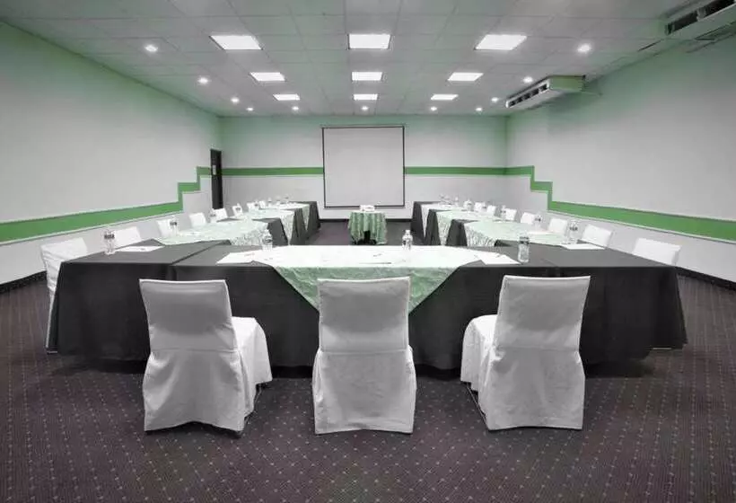 Hotel Quality Inn Ciudad Obregon