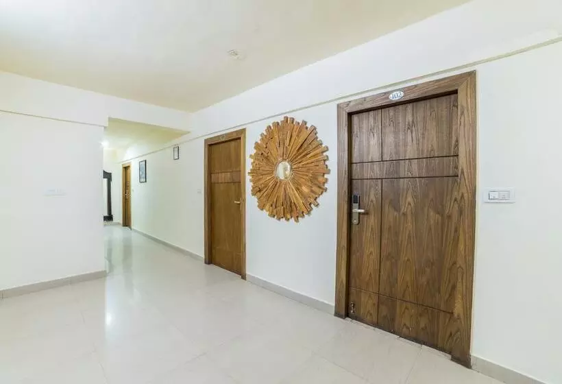 בית מלון כפרי Residency Palace