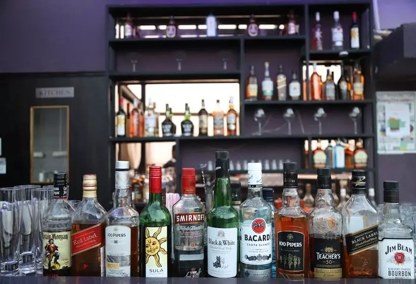 בית מלון כפרי Residency Palace