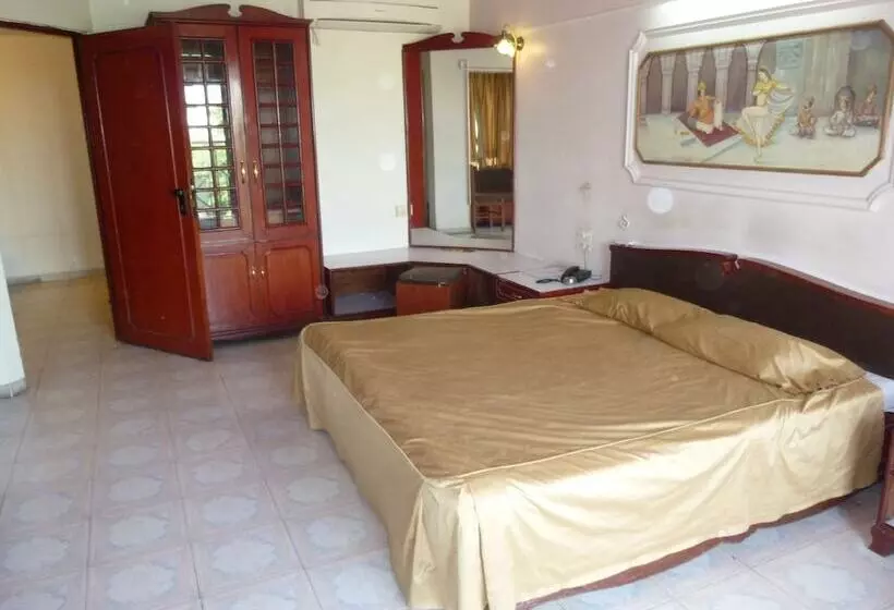 Hotel Rutu Gandh Heritage