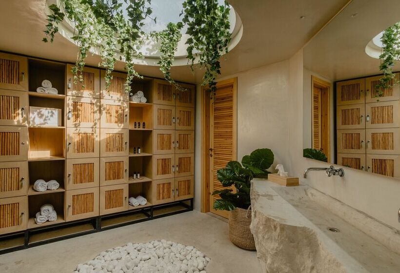 فندق Seaside A Lifestyle Resort   Adults Only