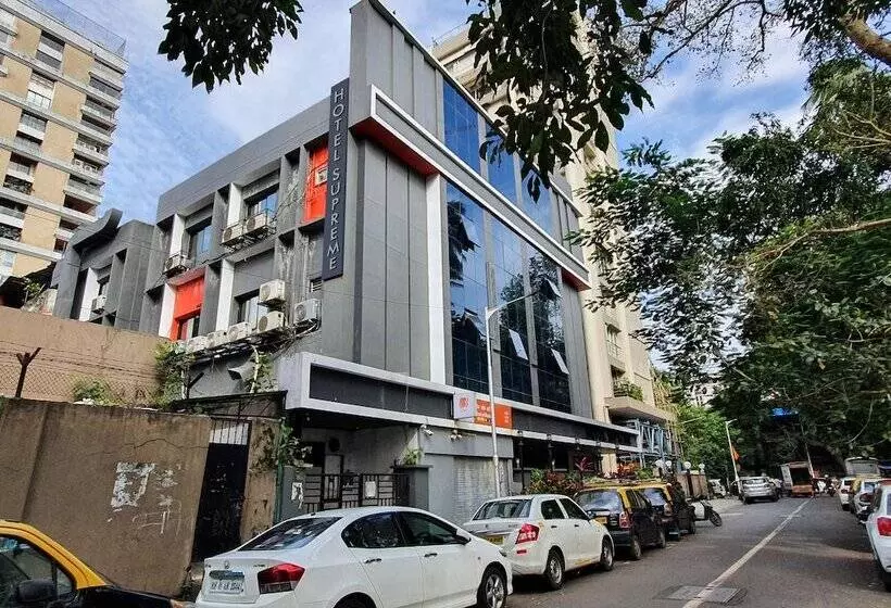 Hotel Supreme   Cuffe Parade