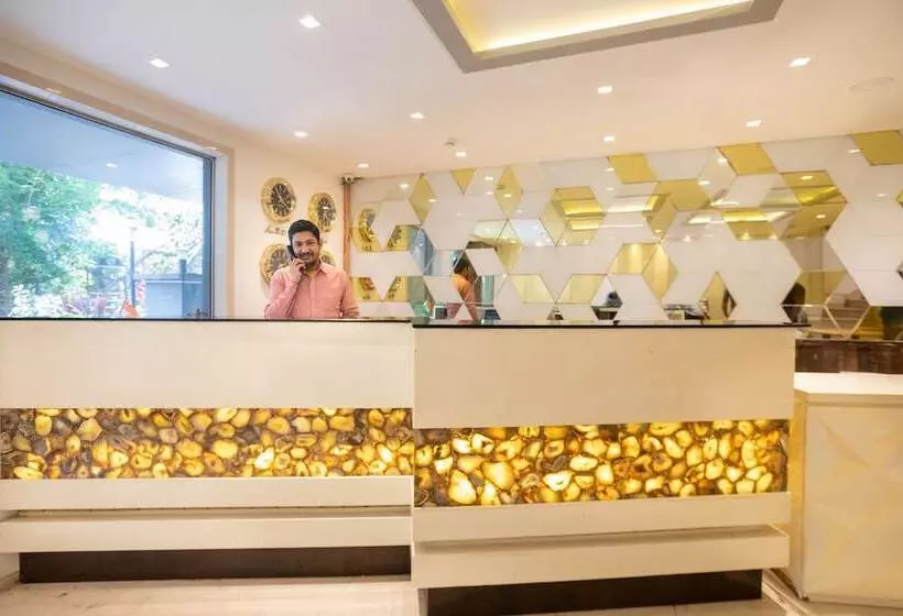 Hotel Supreme   Cuffe Parade