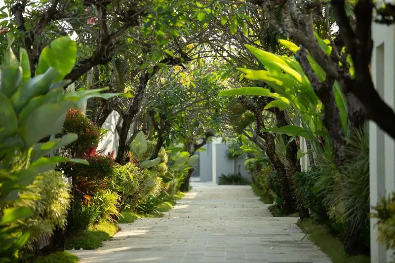 호텔 The Seminyak Suite  Private Villa