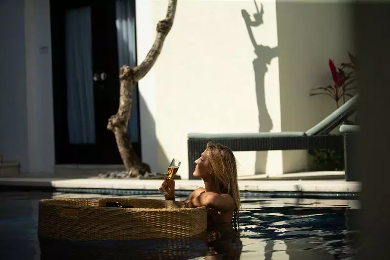 호텔 The Seminyak Suite  Private Villa