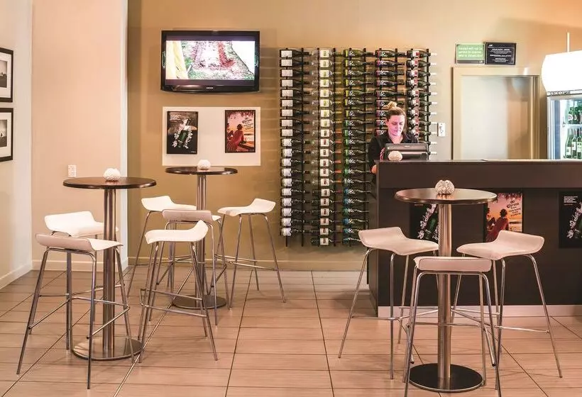 Travelodge Hotel Wellington