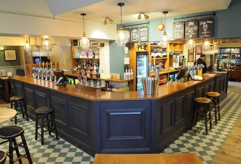 Отель White Hart By Chef & Brewer Collection