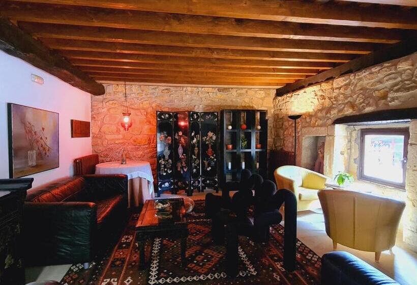 ペンション Posada Los Calderones