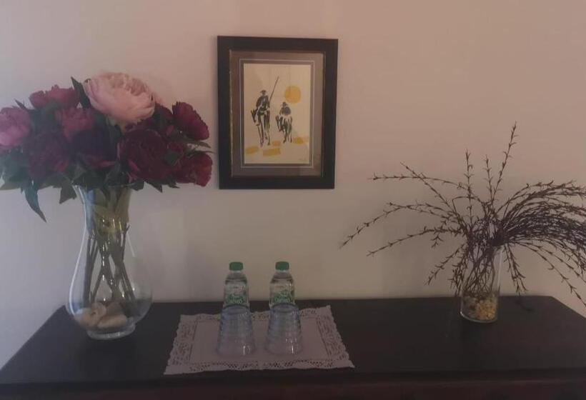 ペンション Posada Los Calderones