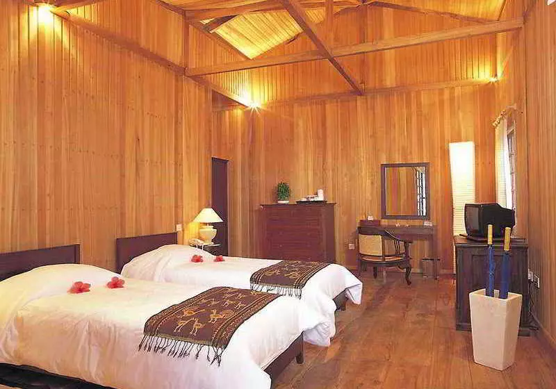 Siladen Resort & Spa