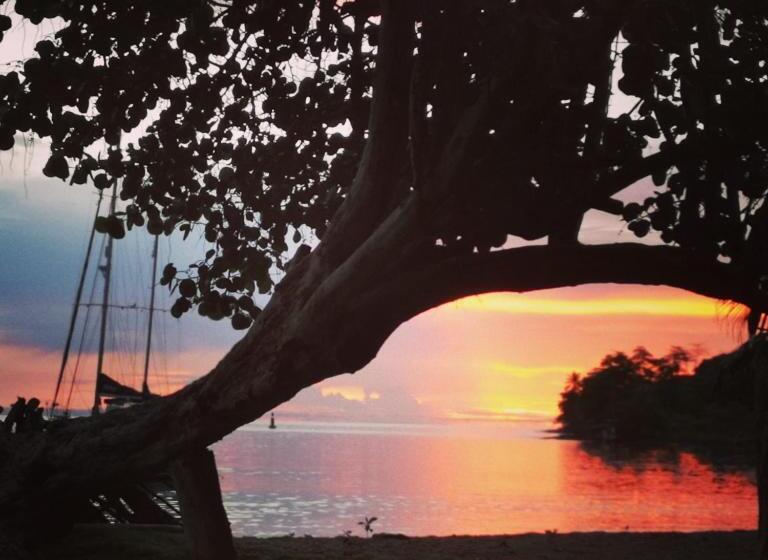 Bed & Breakfast Cafe Del Mar Sapzurro