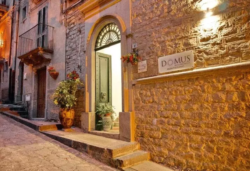 Aamiaismajoitus (B&B) Domus Aurea