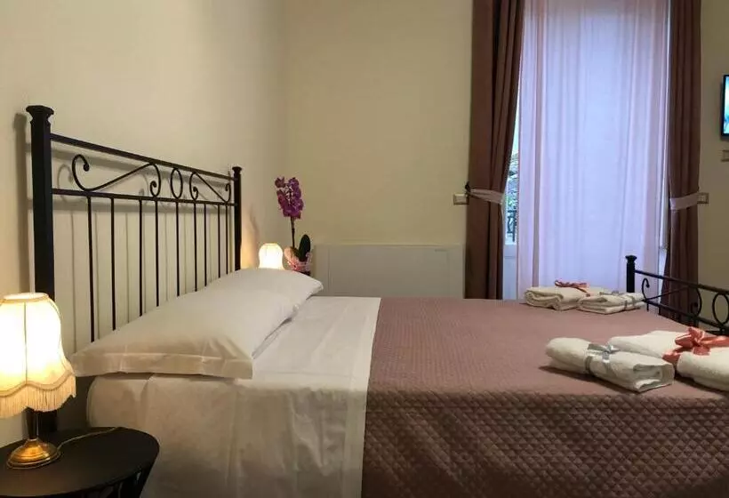 Aamiaismajoitus (B&B) Domus Aurea