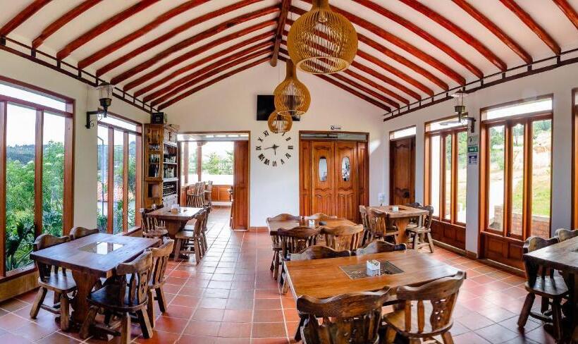 هتل Campestre Cordillera De Los Andes