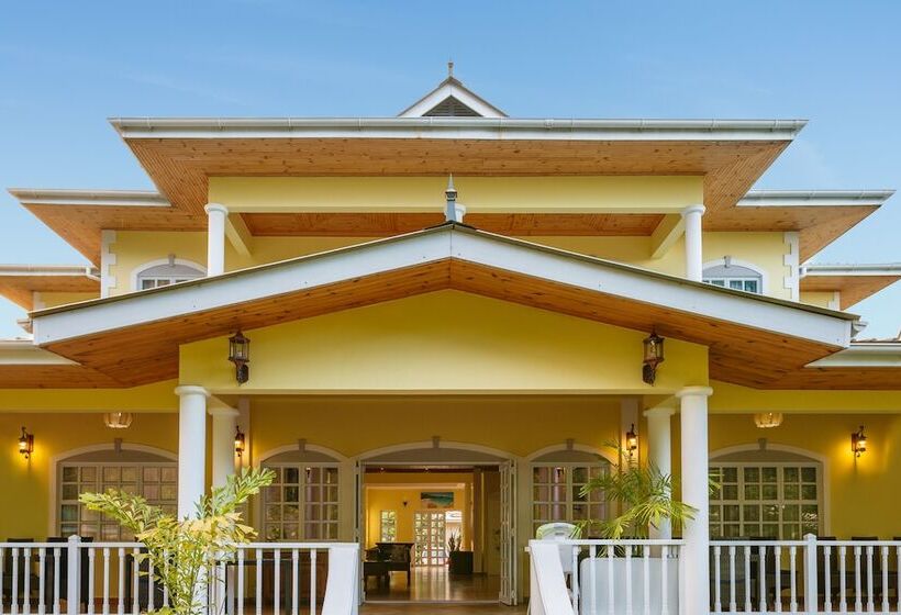 Majatalo Captain's Villa