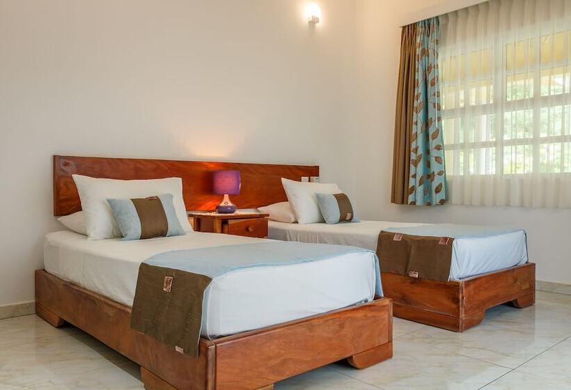 Majatalo Captain's Villa