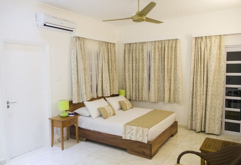 Majatalo Captain's Villa