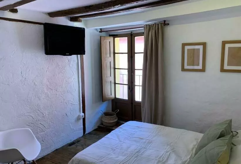 ペンション Maison Del Arc