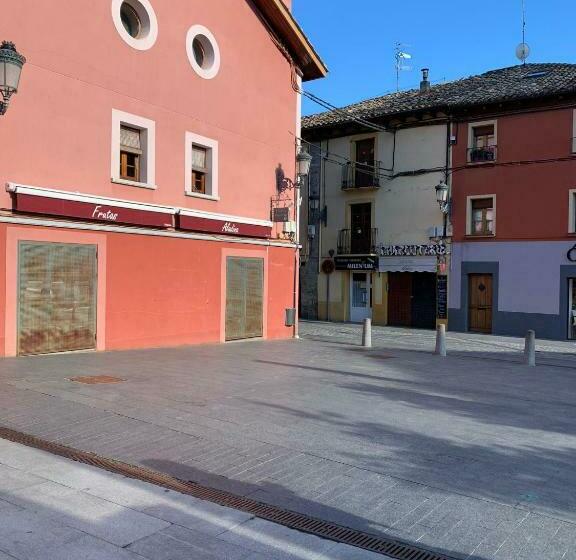 Пансион Maison Del Arc