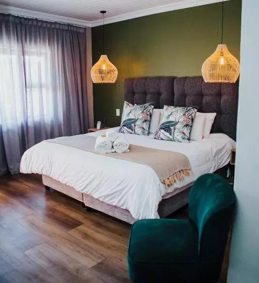 Majatalo The Jackal Guesthouse